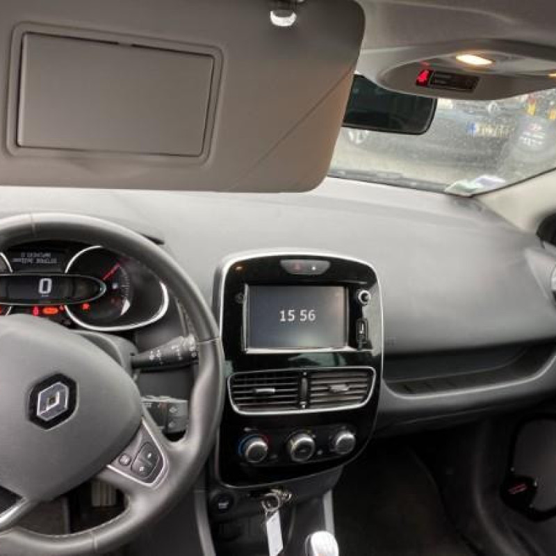 RENAULT CLIO 4 PHASE 2 1.2i - 16V Photo n°30