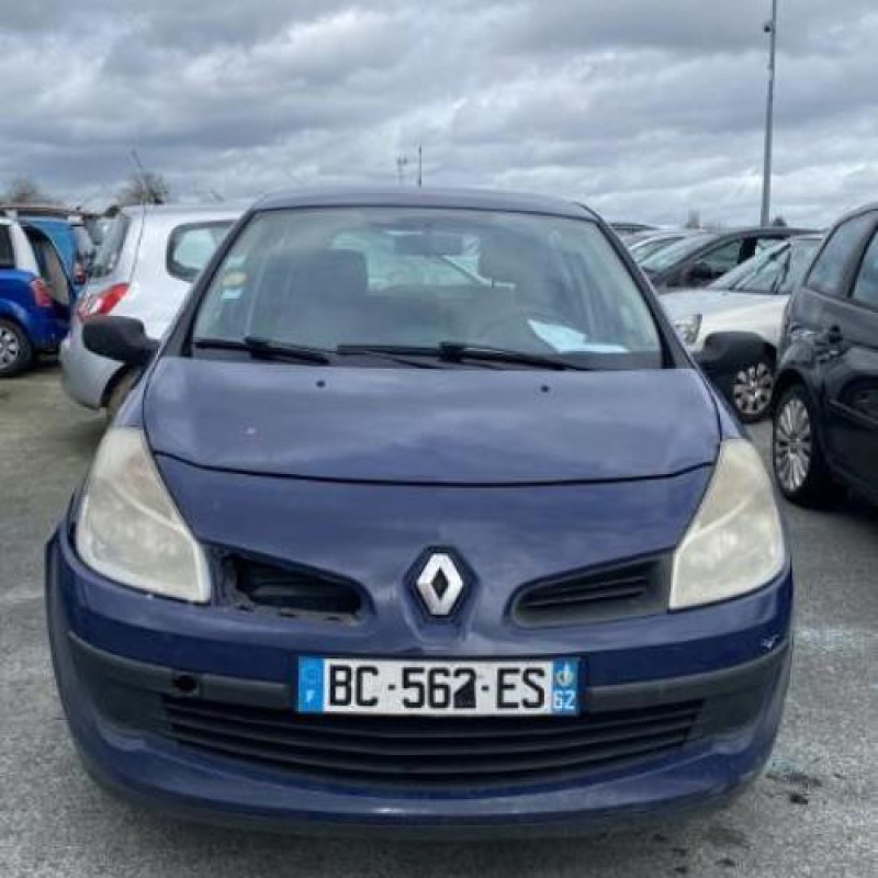 Boitier UCH RENAULT CLIO 3 Photo n°6