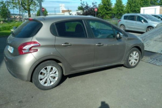 PEUGEOT 208 1 PHASE 2 1.2 VTI - 12V