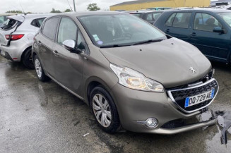 PEUGEOT 208 1 PHASE 2 1.2 VTI - 12V