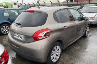 PEUGEOT 208 1 PHASE 2 1.2 VTI - 12V