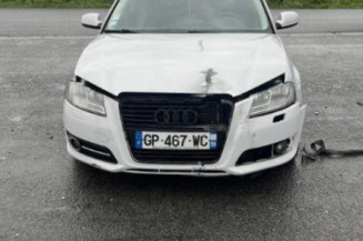 Bouton de coffre AUDI A3 2