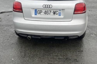 Bouton de coffre AUDI A3 2