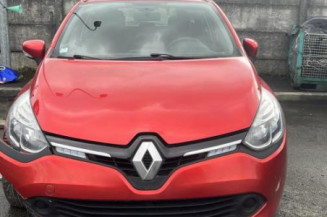 Poignee porte avant gauche RENAULT CLIO 4