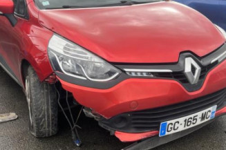 Poignee porte avant gauche RENAULT CLIO 4