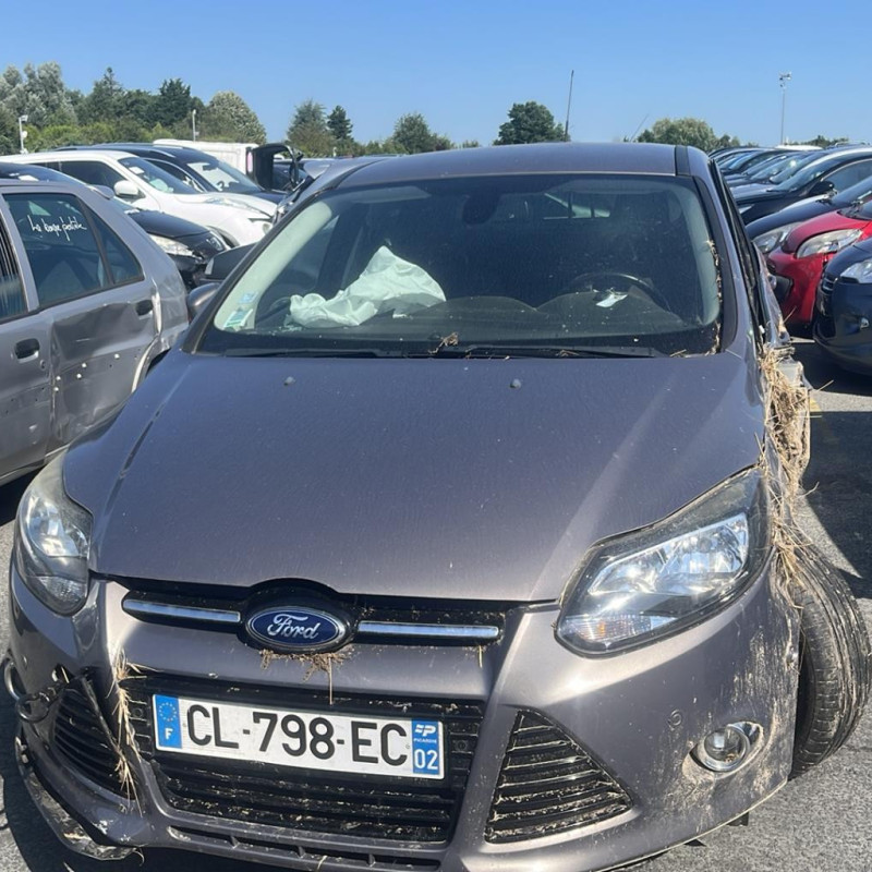 FORD FOCUS 3 PHASE 1 1.6 TDCI - 8V TURBO Photo n°11