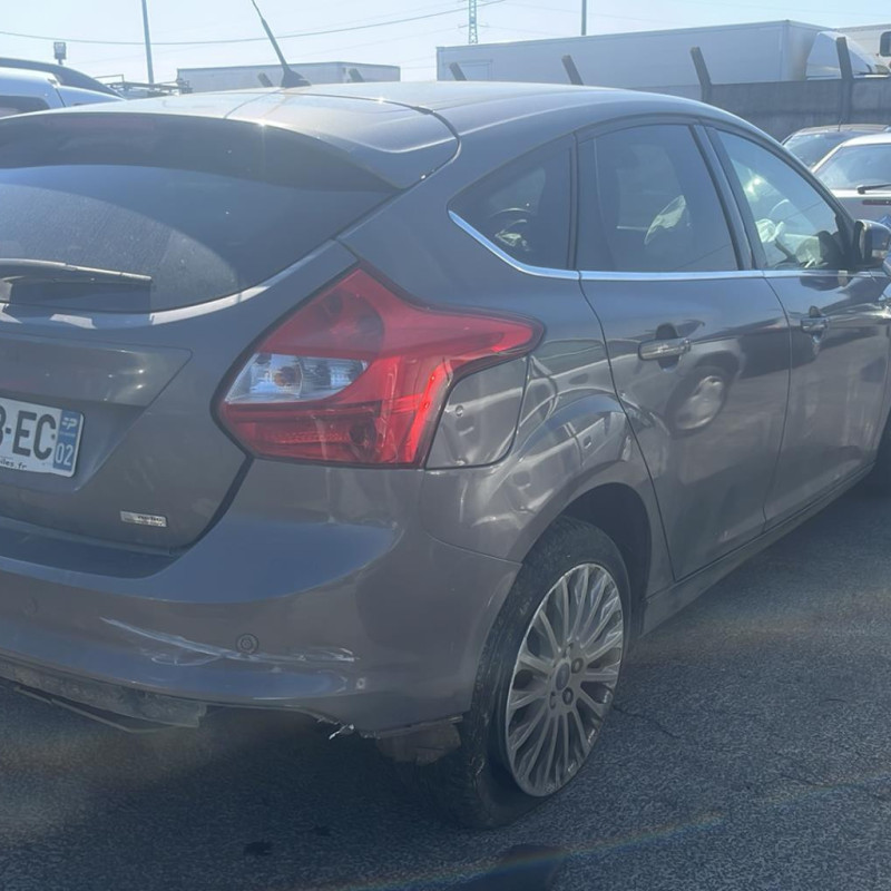 FORD FOCUS 3 PHASE 1 1.6 TDCI - 8V TURBO Photo n°15