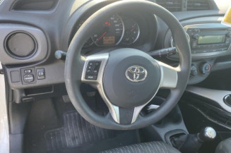 TOYOTA YARIS 3 PHASE 1 1.0 VVTI - 12V