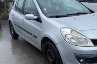 Boitier UCH RENAULT CLIO 3