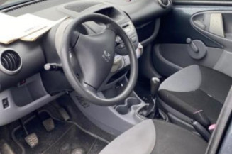 Pare choc arriere PEUGEOT 107