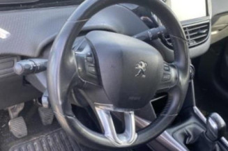 Pare choc arriere PEUGEOT 2008 1