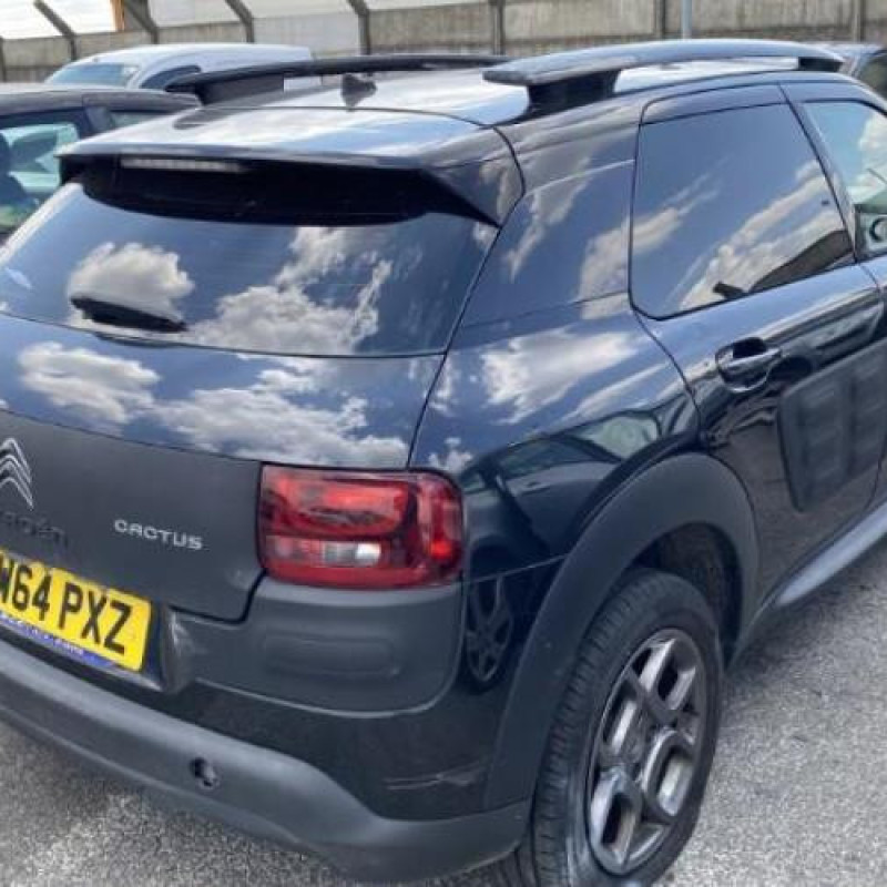 Pare choc arriere CITROEN C4 CACTUS Photo n°9