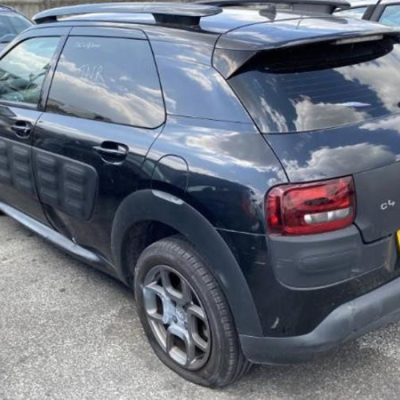 Pare choc arriere CITROEN C4 CACTUS Photo n°10