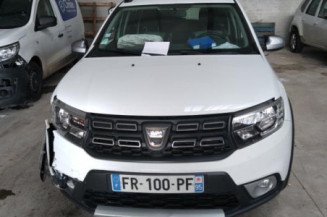 DACIA SANDERO 2 PHASE 2 0.9i - 12V TURBO TCE 90 Photo n°1