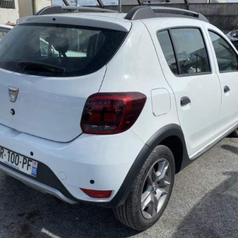 DACIA SANDERO 2 PHASE 2 0.9i - 12V TURBO TCE 90 Photo n°14