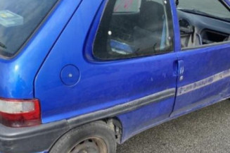 Poignee porte avant gauche CITROEN SAXO