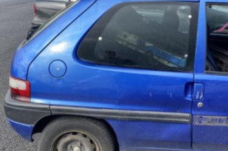 Poignee porte avant gauche CITROEN SAXO