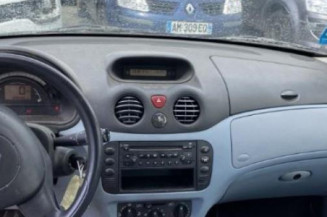 Pare boue avant gauche CITROEN C3 1