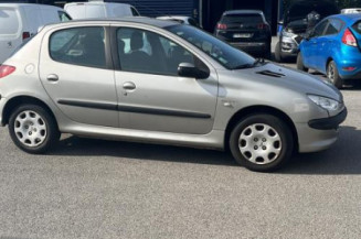 Bouchon de carburant PEUGEOT 206