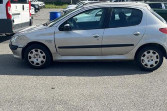 Bouchon de carburant PEUGEOT 206