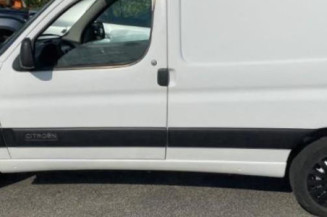 Pare choc arriere CITROEN BERLINGO 1