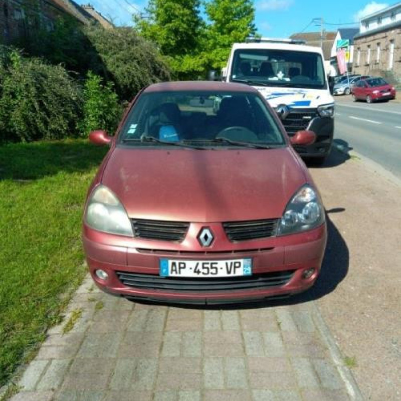 Bouton de coffre RENAULT CLIO 2 Photo n°5