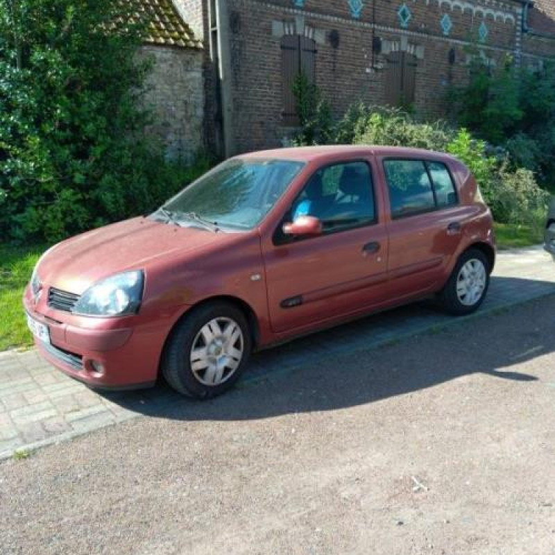 Bouton de coffre RENAULT CLIO 2 Photo n°7