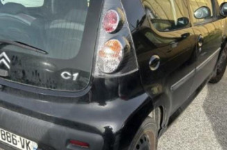 Pare choc arriere CITROEN C1 1