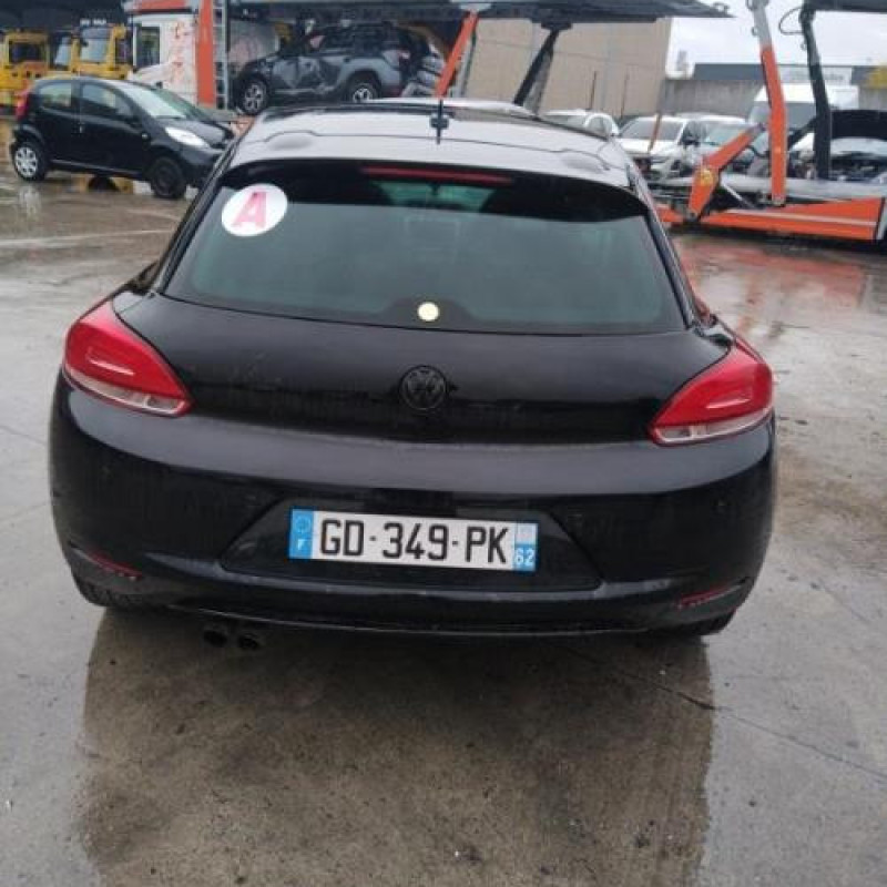 Custode arriere droit VOLKSWAGEN SCIROCCO 3 Photo n°8