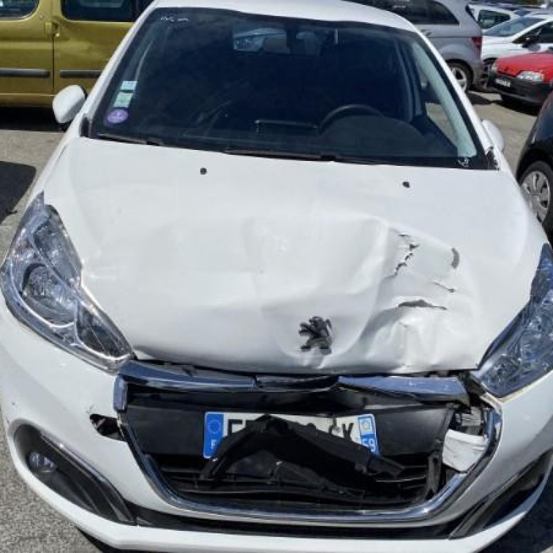 PEUGEOT 208 1 PHASE 2 1.2 VTI - 12V Photo n°17