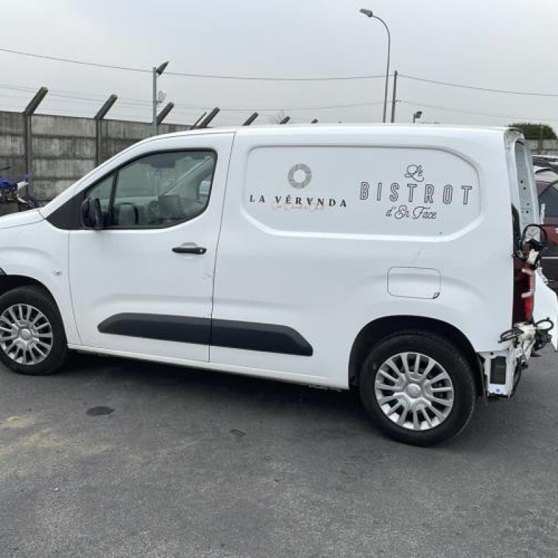 Essieu arriere TOYOTA PROACE 3 CITY Photo n°7