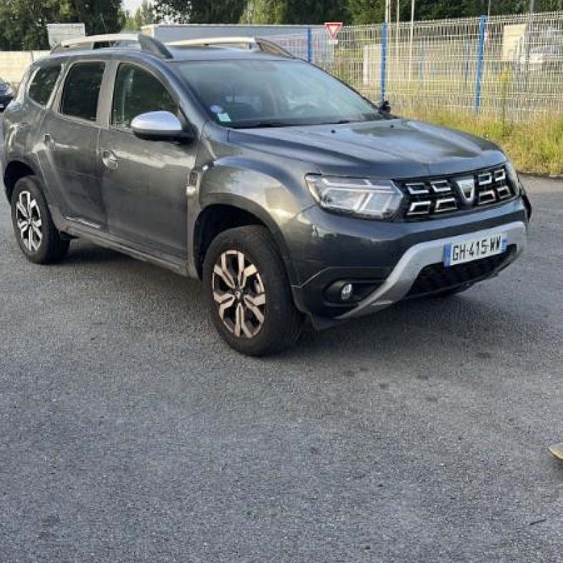 DACIA DUSTER 2 PHASE 2 1.0i - 12V TURBO TCE 90 ECO-G HYBRID Photo n°2