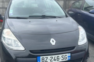 RENAULT CLIO 3 PHASE 2 1.2i - 16V Photo n°1