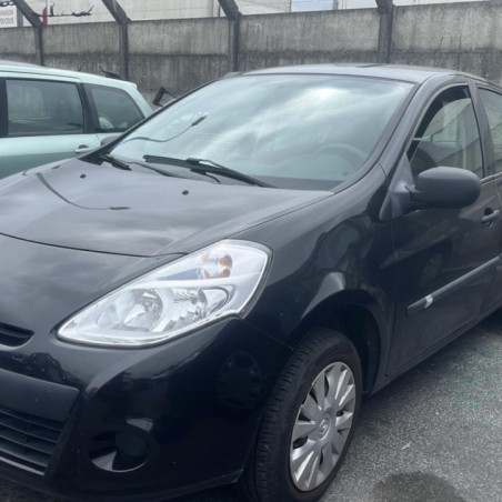 RENAULT CLIO 3 PHASE 2 1.2i - 16V