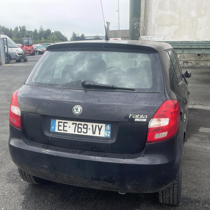 SKODA FABIA 2 PHASE 1 1.4 TDI - 6V TURBO Photo n°6