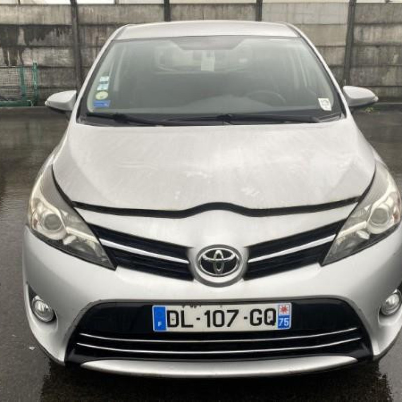 TOYOTA VERSO PHASE 2 1.6 D4D - 16V TURBO Photo n°8