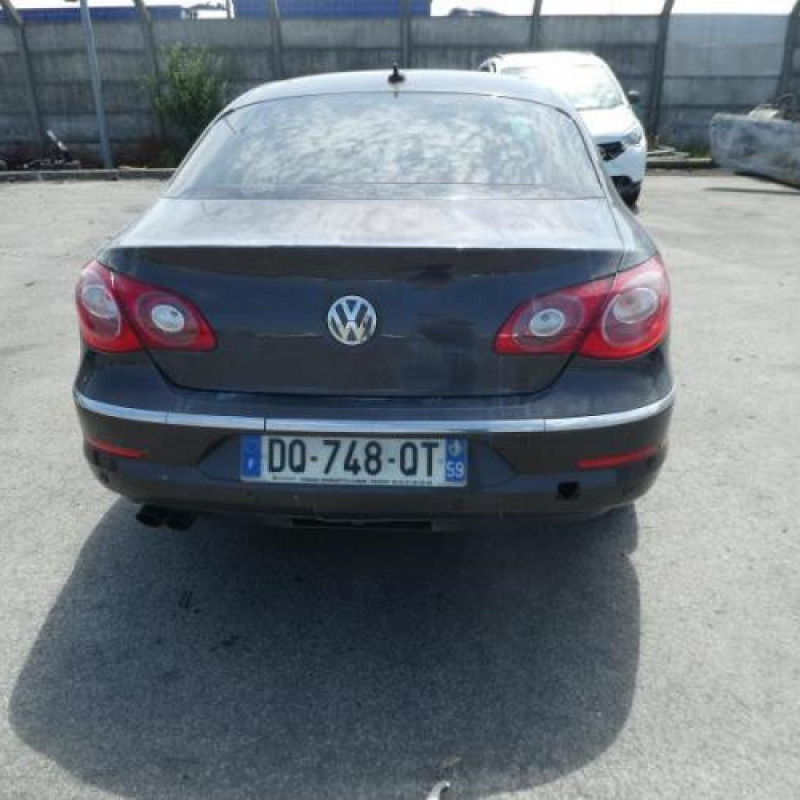 Etrier arriere gauche (freinage) VOLKSWAGEN PASSAT 5 Photo n°6