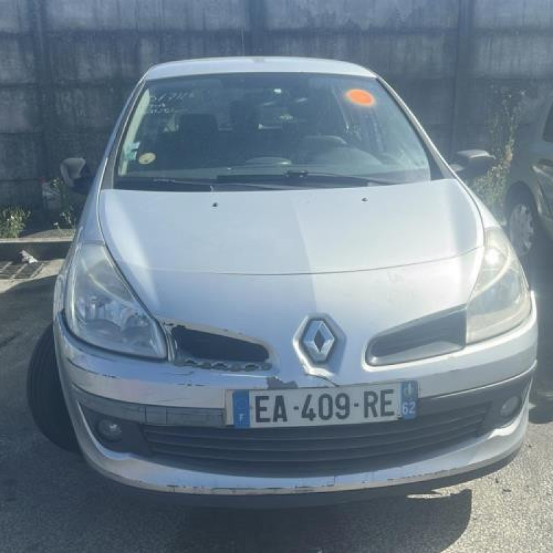 Boitier UCH RENAULT CLIO 3 Photo n°5