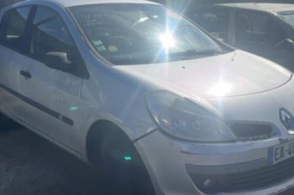 Boitier UCH RENAULT CLIO 3