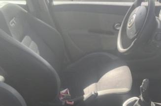 Boitier UCH RENAULT CLIO 3