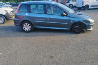 Boitier servitude moteur (BSM) PEUGEOT 206