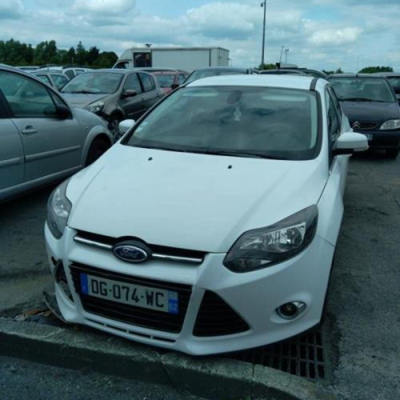 Bouton de coffre FORD FOCUS 3 Photo n°4