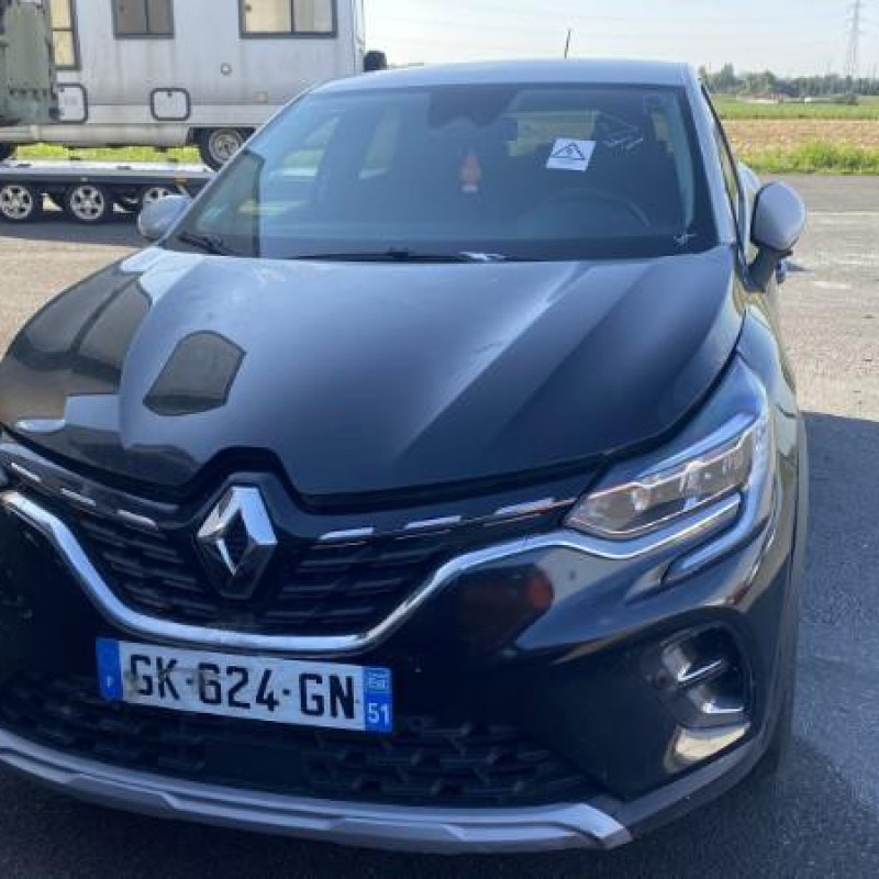 RENAULT CAPTUR 2 1.6i - 16V SCE 145 HYBRID E-TECH 145 Photo n°8