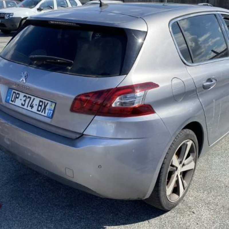 PEUGEOT 308 2 PHASE 1 1.6 HDI - 8V TURBO Photo n°15