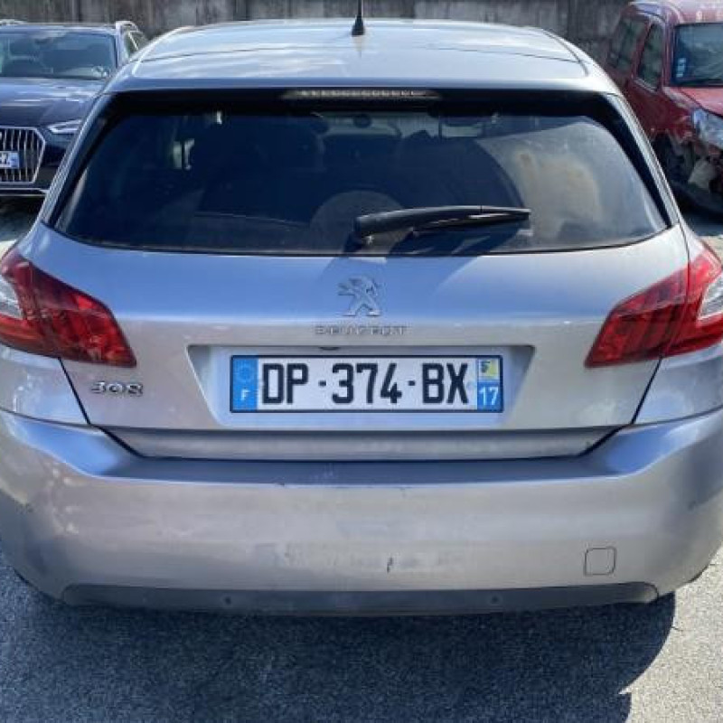 PEUGEOT 308 2 PHASE 1 1.6 HDI - 8V TURBO Photo n°17