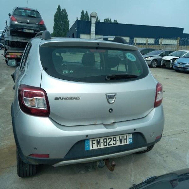 DACIA SANDERO 2 PHASE 1 1.5 BLUE DCI - 8V TURBO Photo n°4