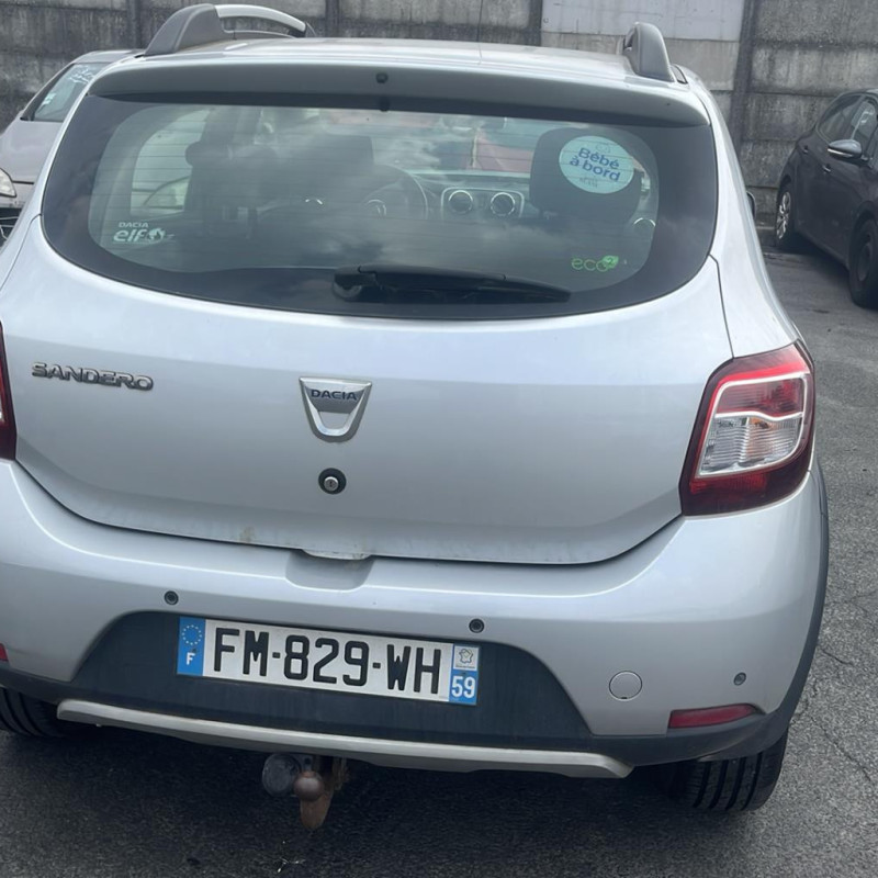 DACIA SANDERO 2 PHASE 1 1.5 BLUE DCI - 8V TURBO Photo n°12