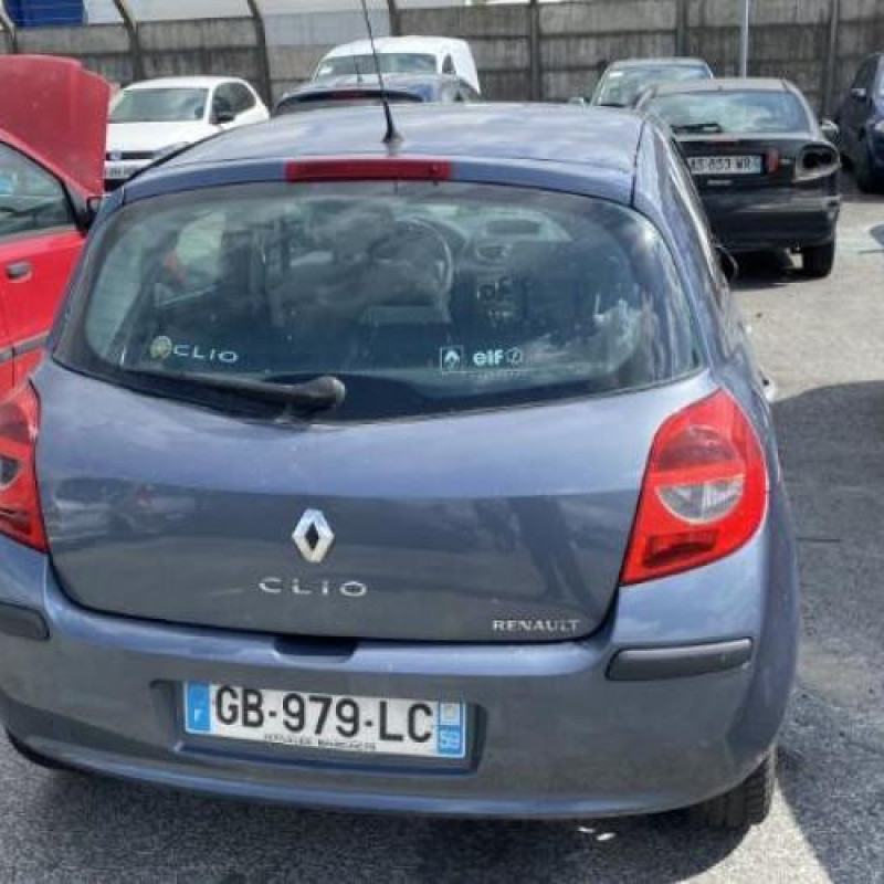 Boitier UCH RENAULT CLIO 3 Photo n°9