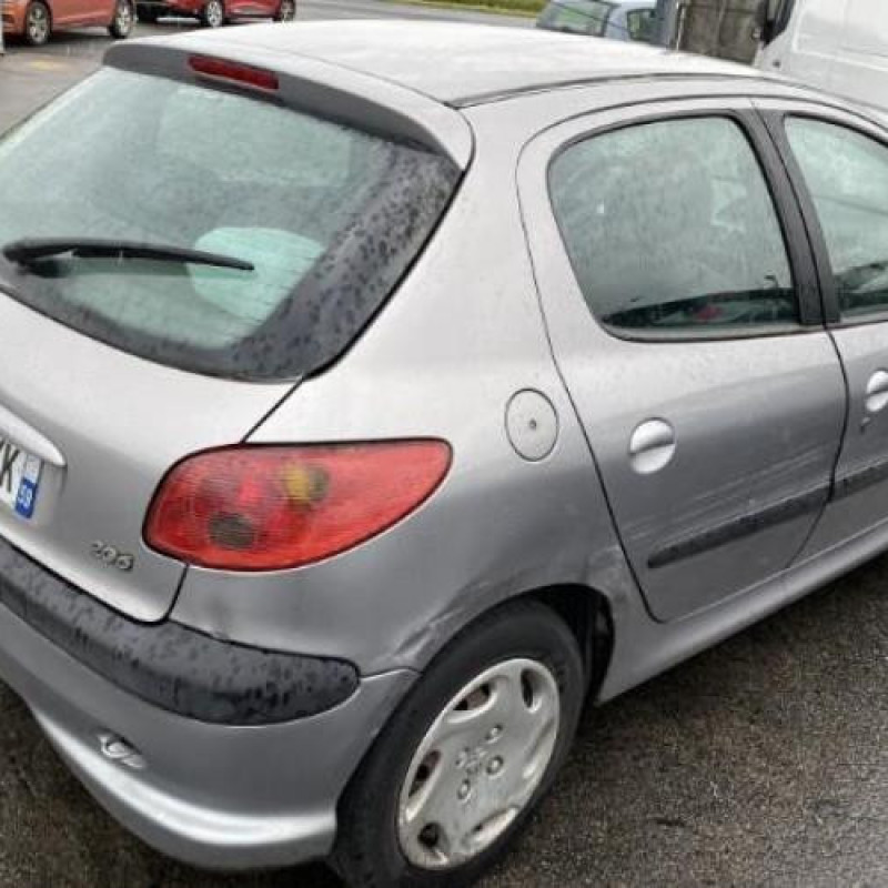 Boitier BSI PEUGEOT 206 Photo n°8