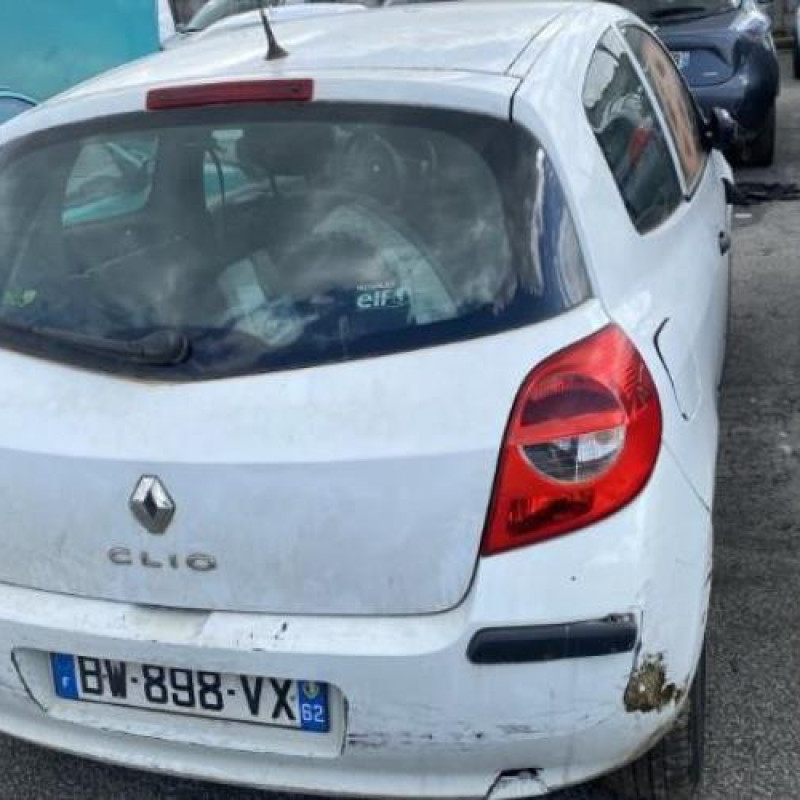 Boitier UCH RENAULT CLIO 3 Photo n°10